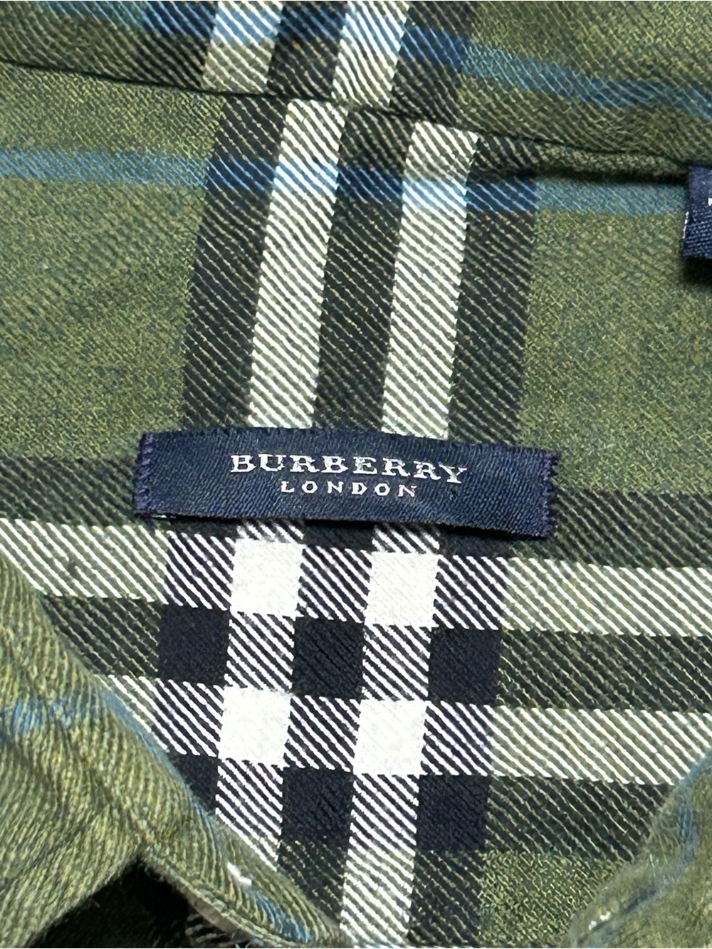 BURBERRY NOVA CHECK FLANNEL PLAID BUTTON DOWN SIZE MEDIUM - Picture 10 of 14